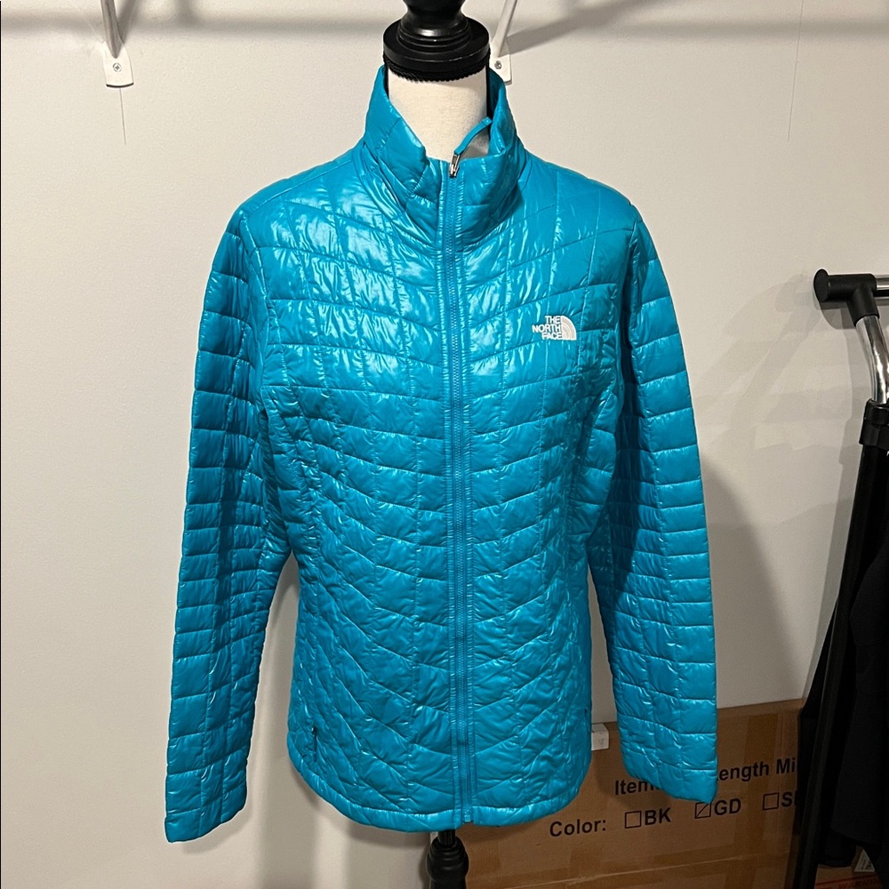 NWOT The North Face Turquoise Quilted Jacket